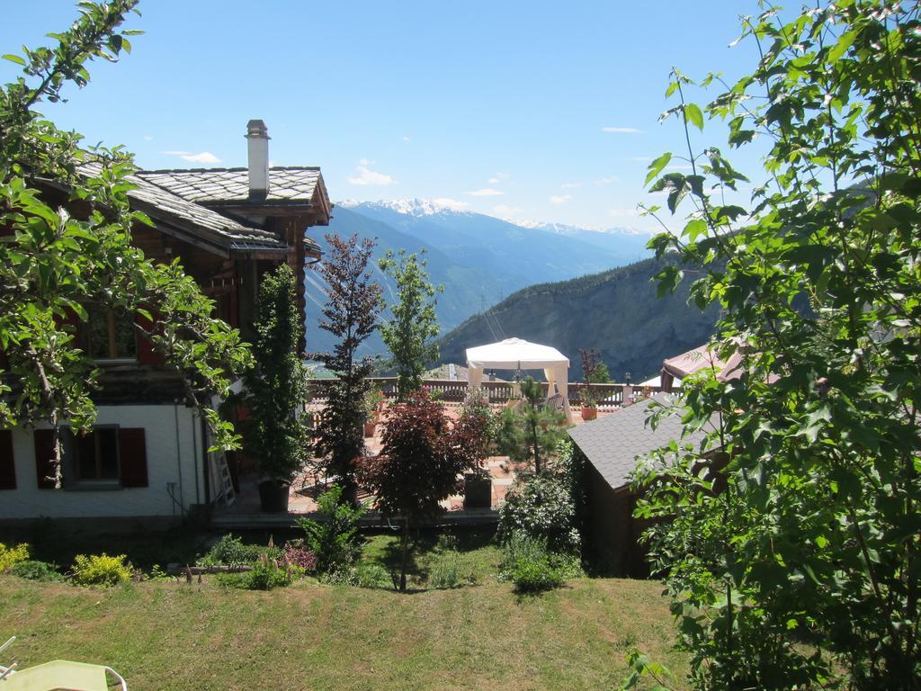 La Demeure Des Elfes Bed & Breakfast Albinen Dış mekan fotoğraf
