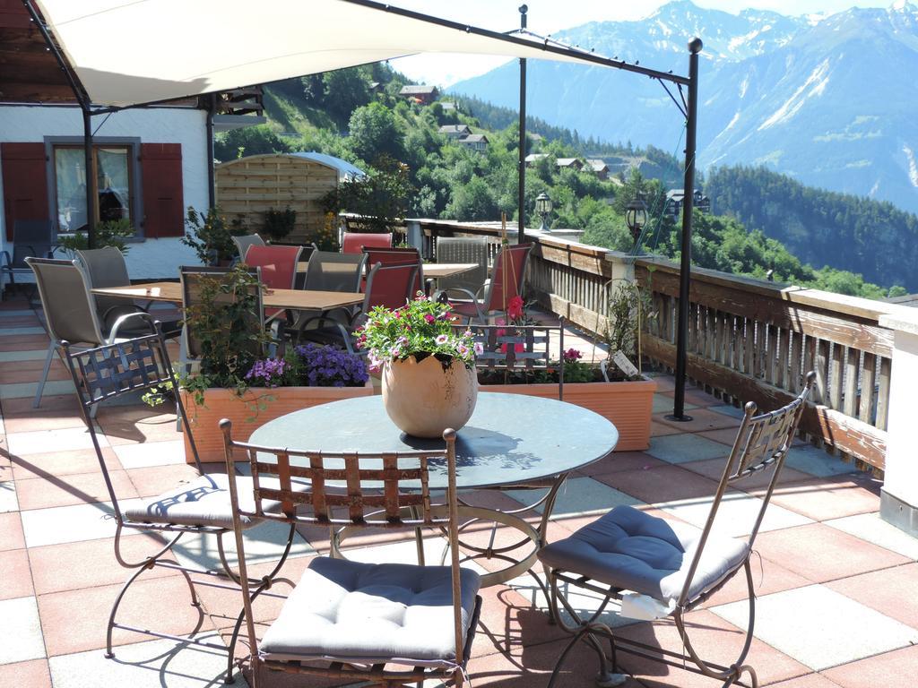 La Demeure Des Elfes Bed & Breakfast Albinen Dış mekan fotoğraf