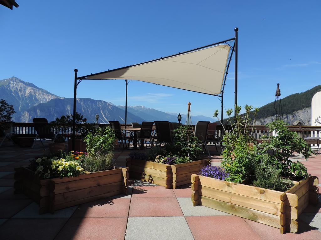 La Demeure Des Elfes Bed & Breakfast Albinen Dış mekan fotoğraf