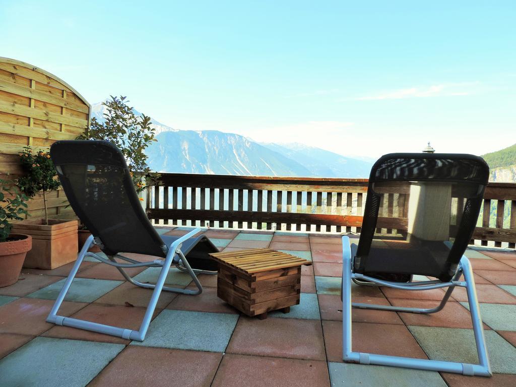 La Demeure Des Elfes Bed & Breakfast Albinen Dış mekan fotoğraf