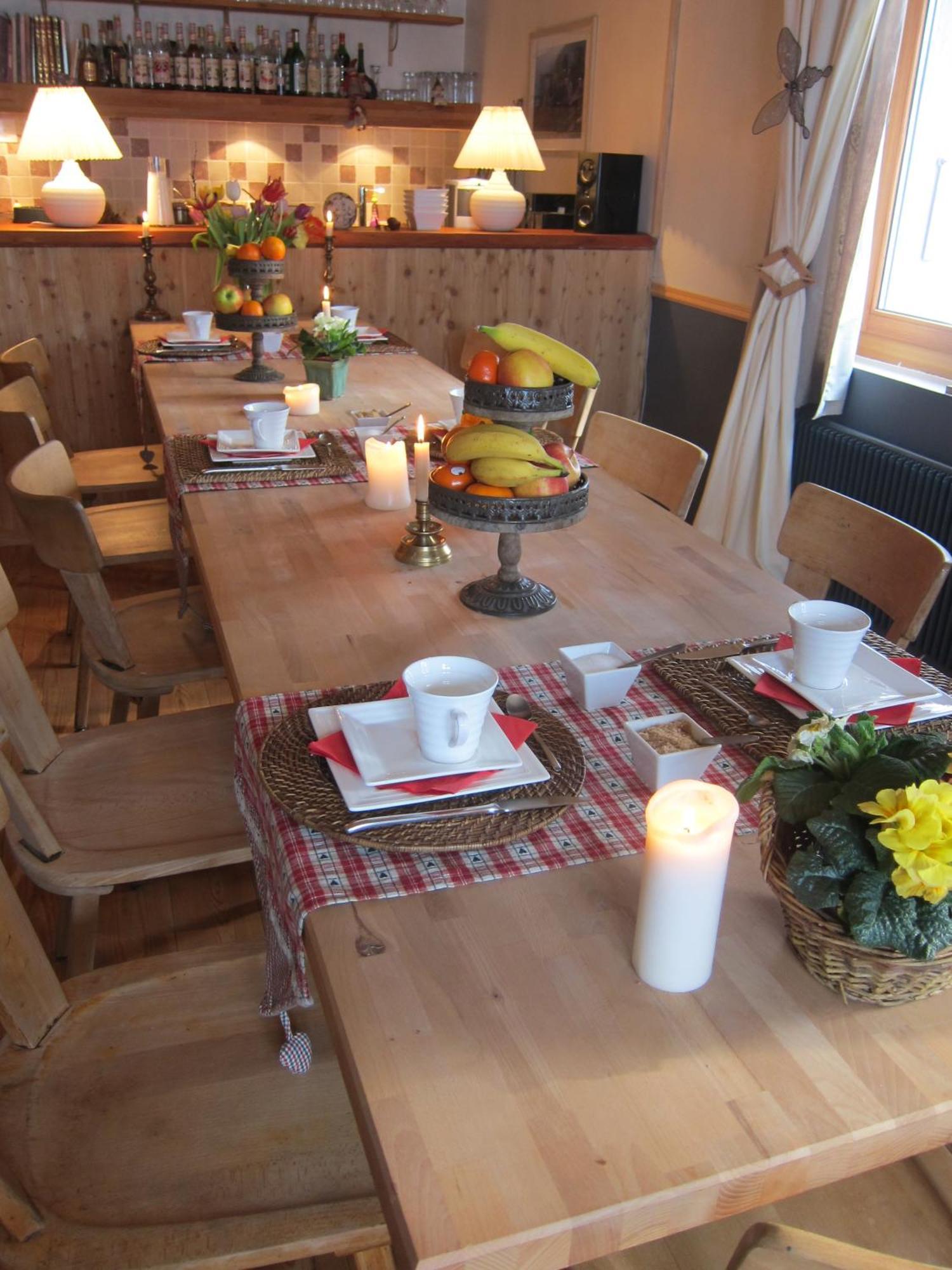 La Demeure Des Elfes Bed & Breakfast Albinen Dış mekan fotoğraf