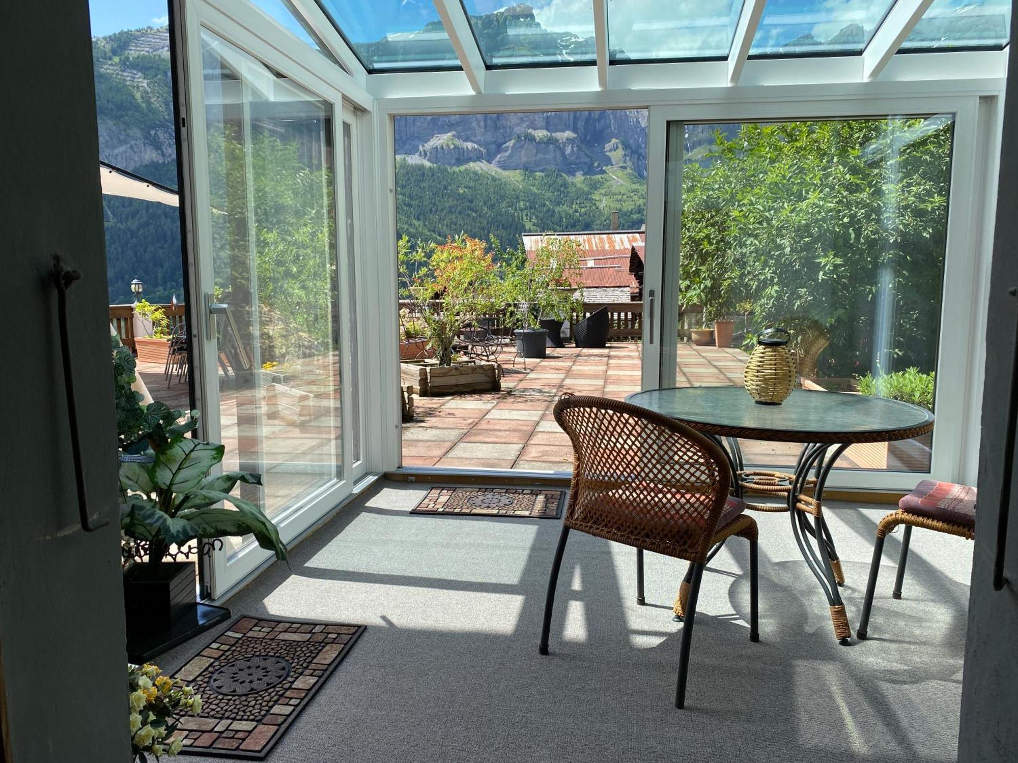 La Demeure Des Elfes Bed & Breakfast Albinen Dış mekan fotoğraf