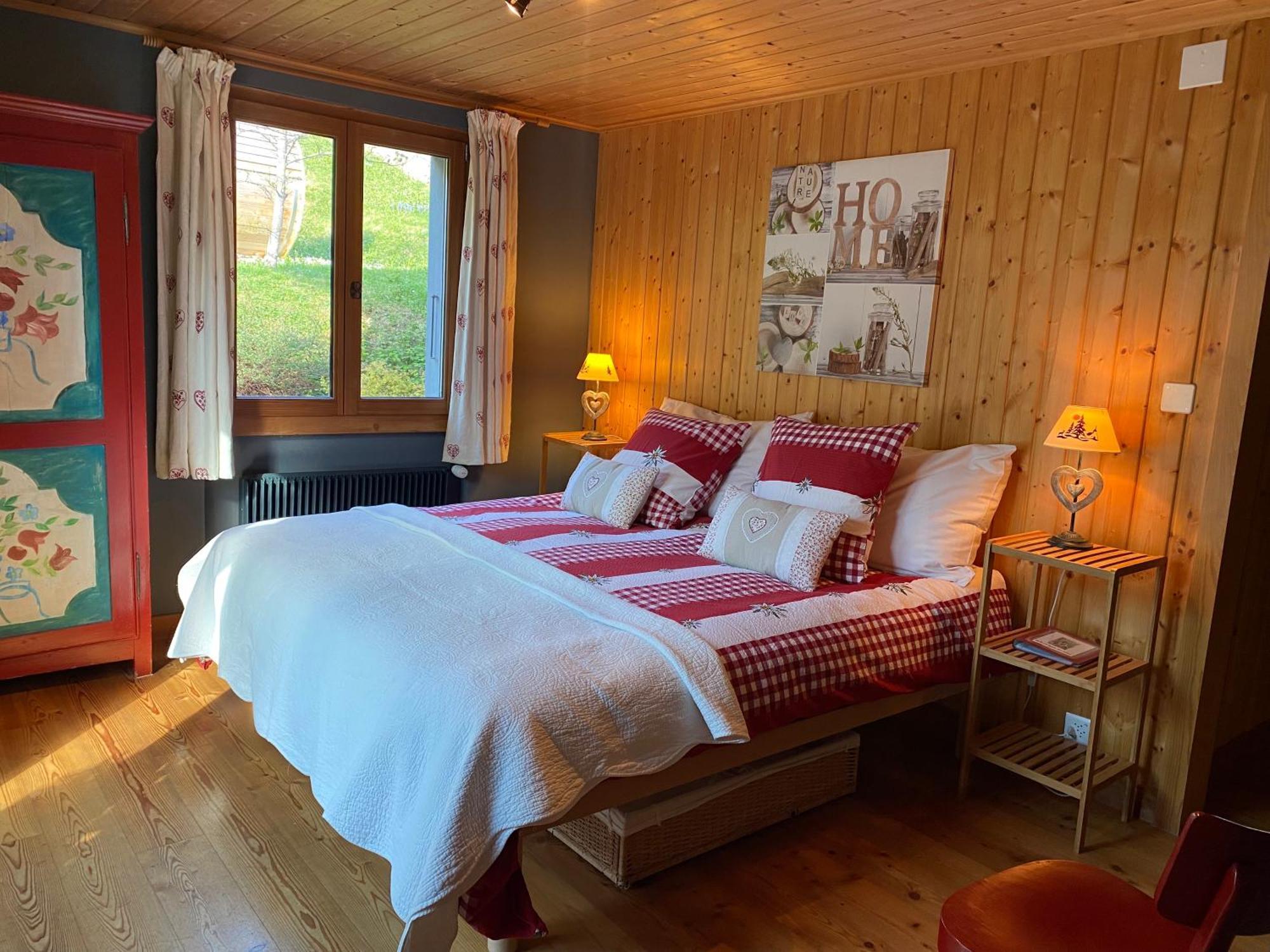 La Demeure Des Elfes Bed & Breakfast Albinen Dış mekan fotoğraf